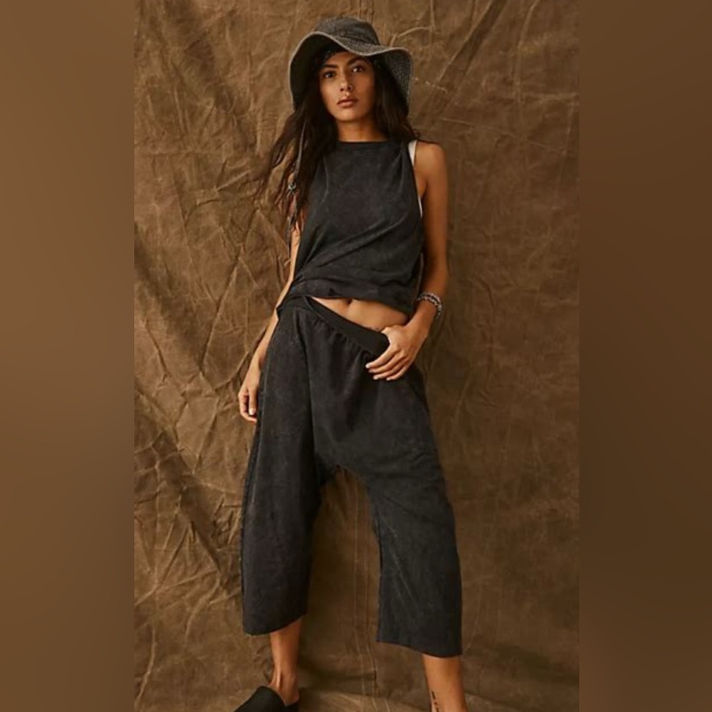 Free People Hot Shot Relaxed Fit Charcoal Black Set - Picture 11 of 12